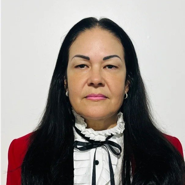 Andrea Luciana Martins