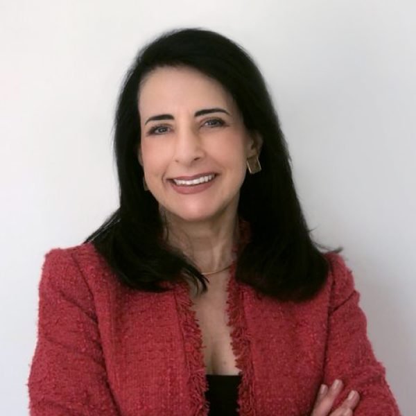 Deborah_Portilho_F04Ab